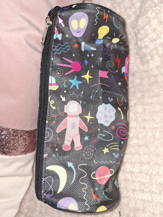 Piórnik Tuba na artykuły szkolne