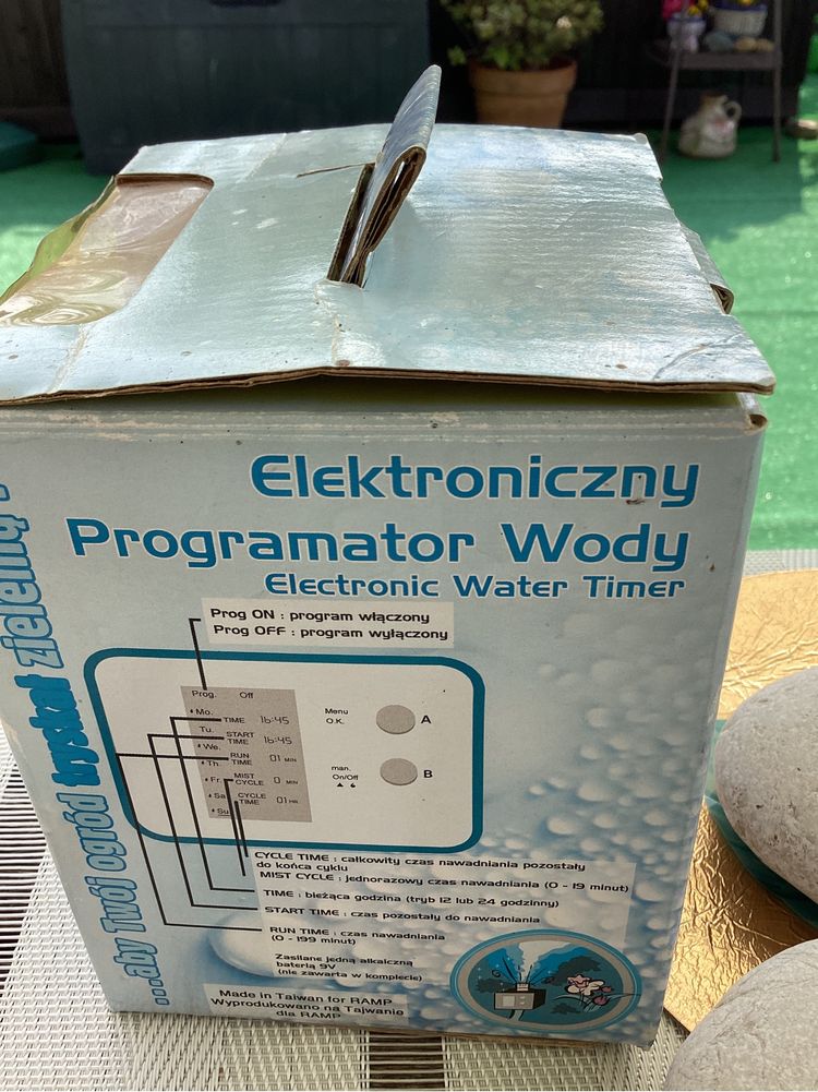 Elektroniczny programator wody-nawadnianie ogrodu