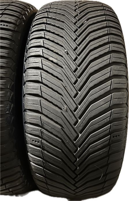 2 X OPONY MICHELIN 235/55/17- Cross Climate 2 - 99V