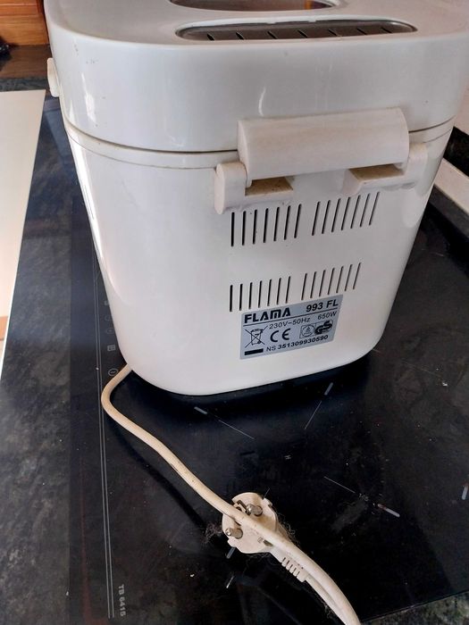 Máquina de fazer Pão e Bolos