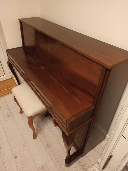 Pianino w bardzo dobrym stanie