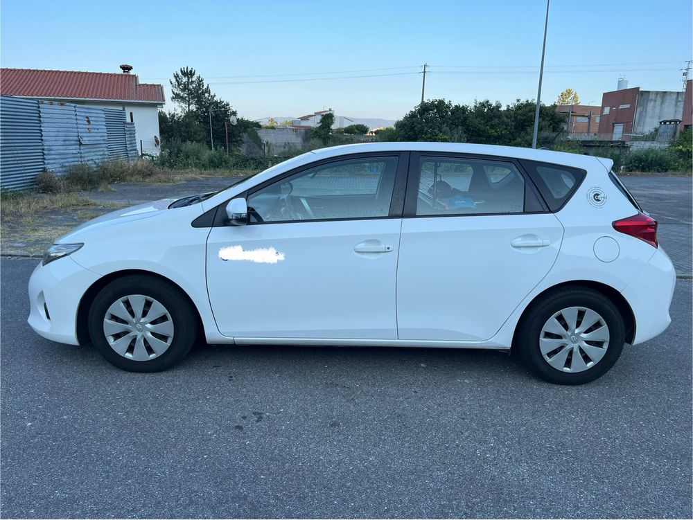 Toyota Auris Bizz IVA discriminado