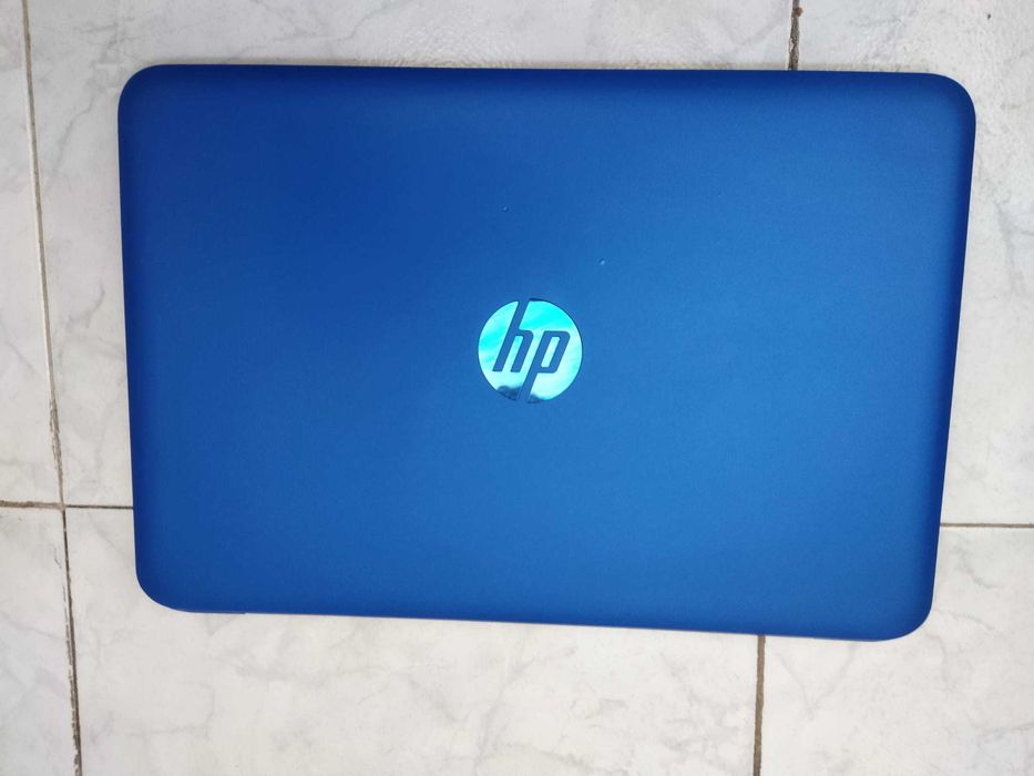 Portátil HP Modelo Stream 13-c100np