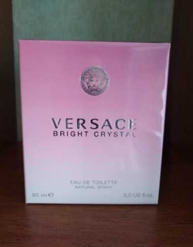 Красивый женский аромат Versace Bright Crystal. В наличии.