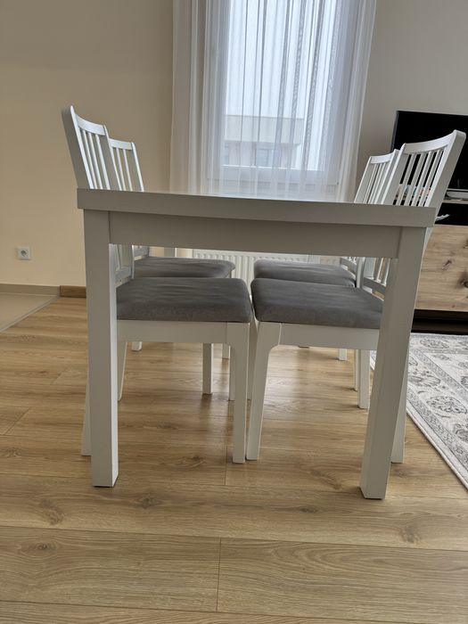 Stół Paged Paola + 4 krzesla Ikea Ekedalen