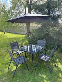 Stolik ogrodowy parasolka i 4 składane krzesełka