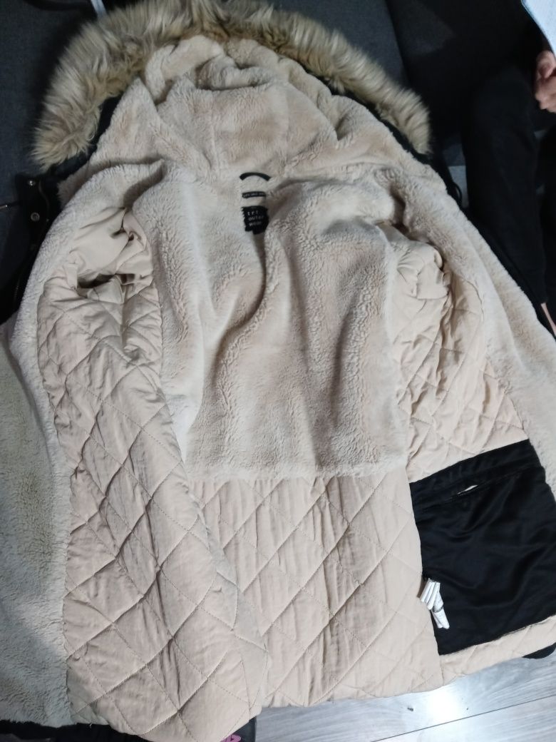 Damska kurtka zimowa Zara r.S