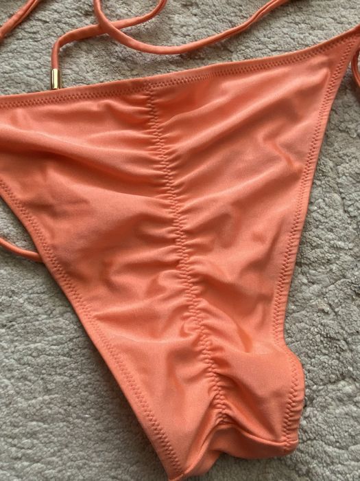 Продам купальник