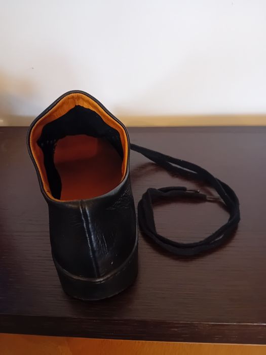 Sapatos para Senhora de excelente qualidade Marca Zak em pele natural