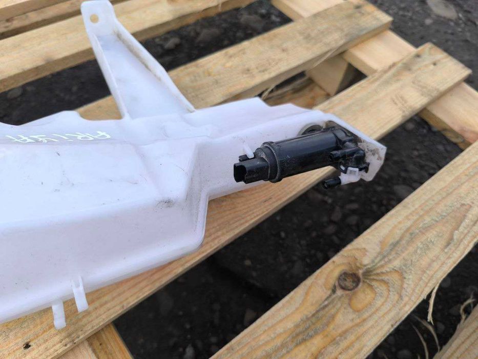 Бачок омивача Nissan Ariya 2022-2025    23102431