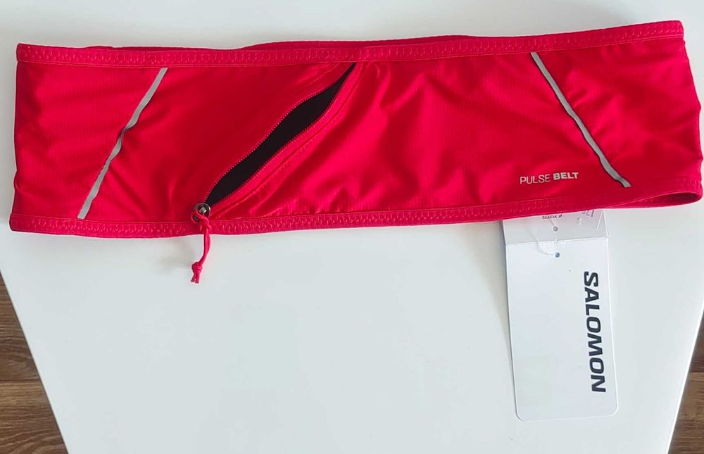 Nowy pas biegowy Salomon Pulse Belt – High Risk Red (rozmiar L)