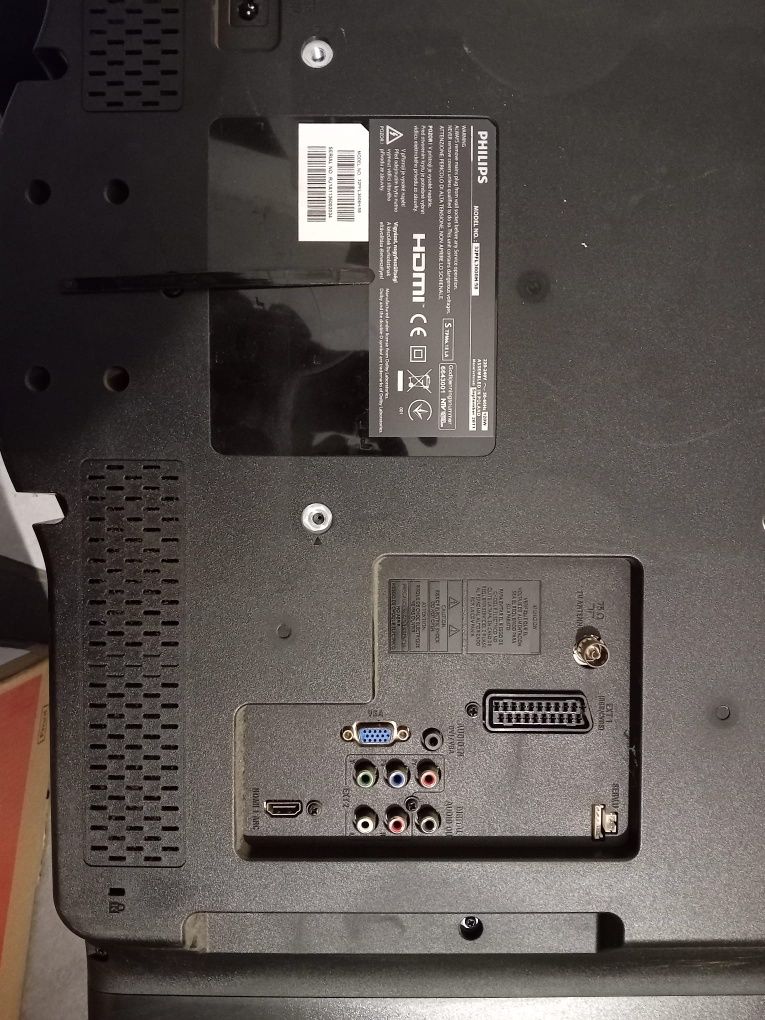 Telewizor led TCL