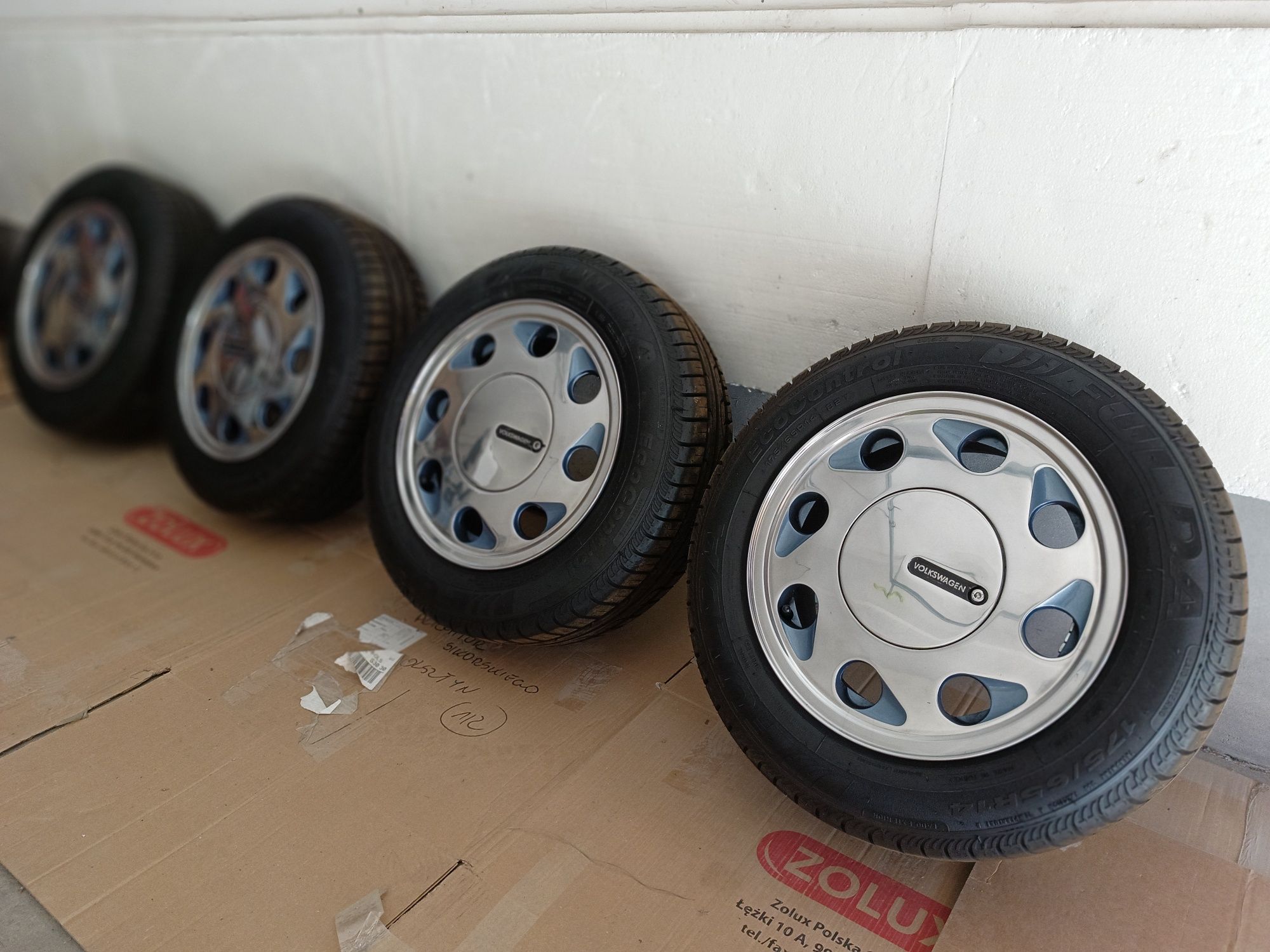 Koła felgi 4x100 14 VW