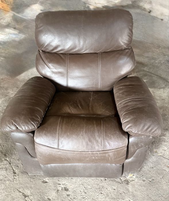 Продам крісло - реклайнер