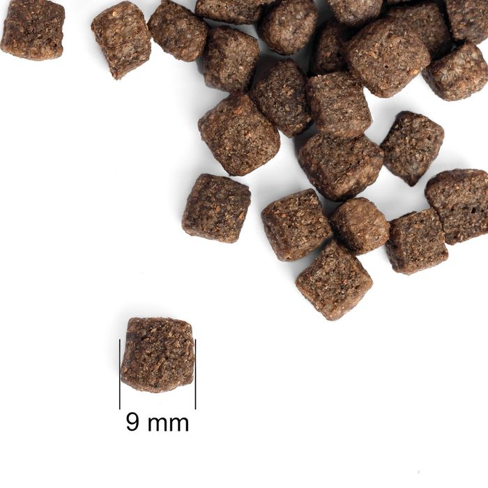 Їжа для котів «Свіжа телятина» PRACTIK DAILY 3 кг