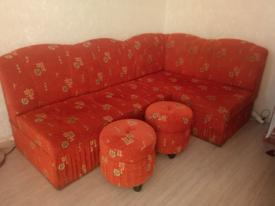 Narożnik rozkładany z funkcją spania
