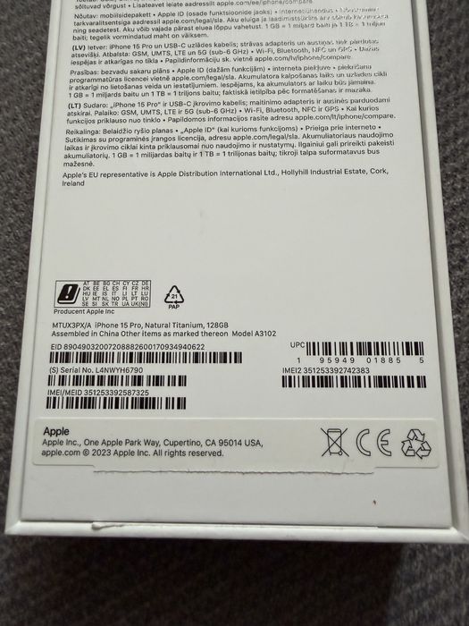 Iphone 15 pro naruralny tytan 128 GB