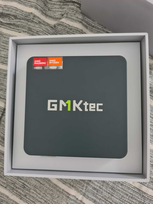 Pc gaming Ryzen 7 7840HS 32gb Ram 1Tb SSD Novo