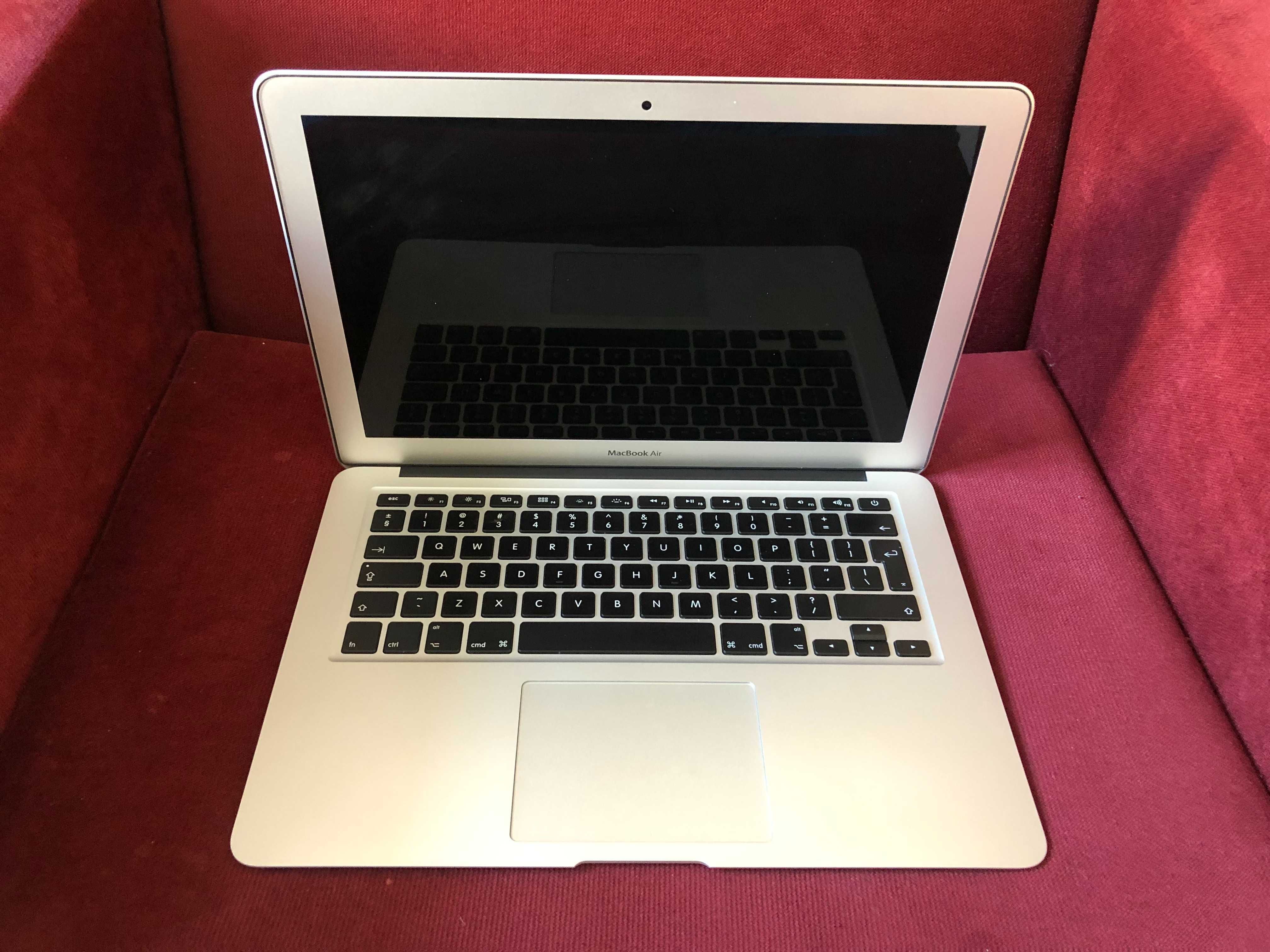 MacBook air 13 cali listopad 2018