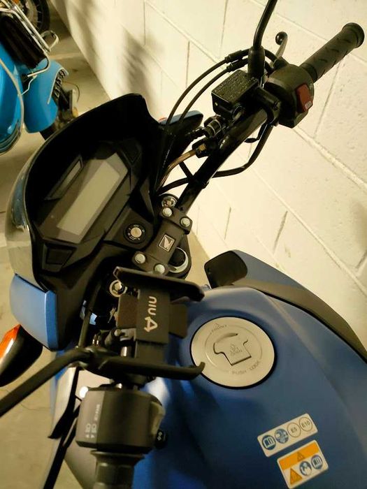 Honda CB125F — Topcase incluído (Apenas 3.000Kms)