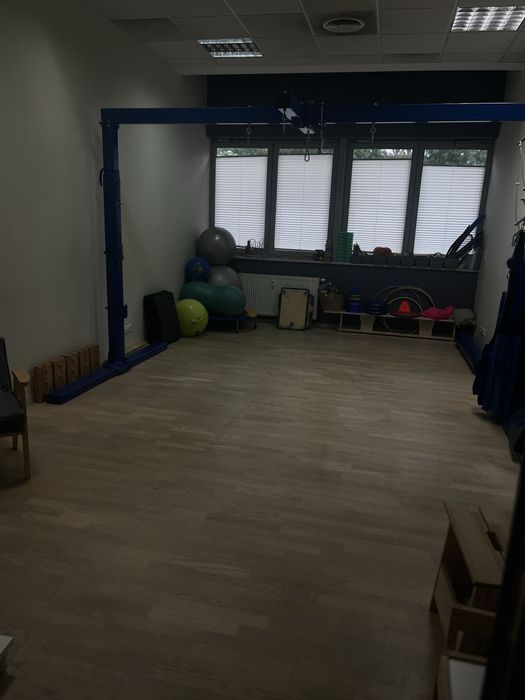 Wolne lokale 26,50 m2  + 25,44 m2 w  CH Aurora Dąbrówka