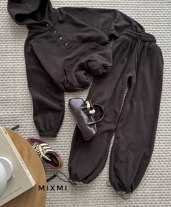 Жіночий флісовий костюм