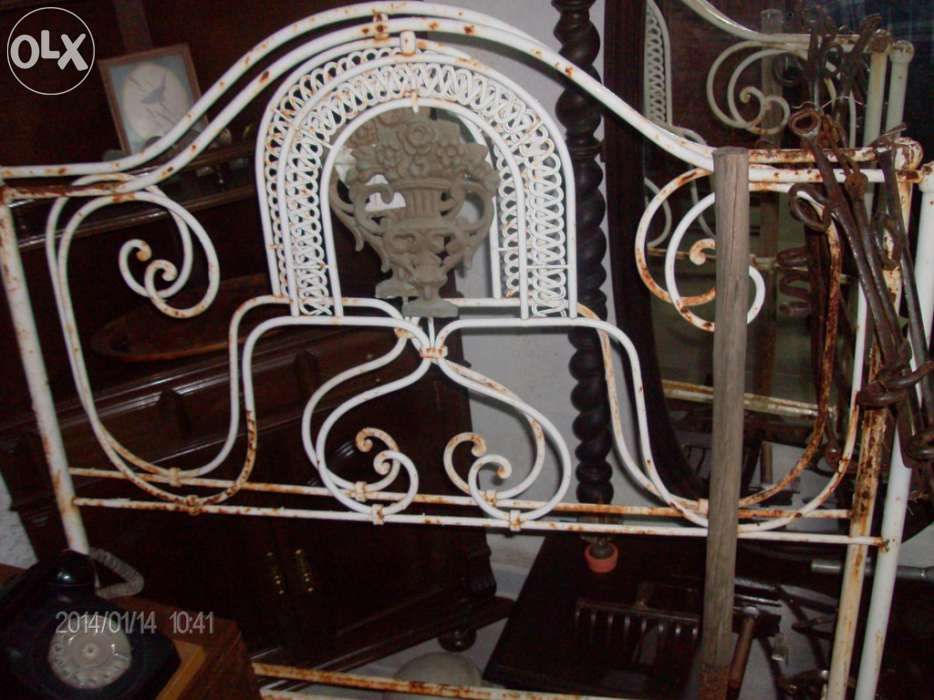 Utensílios antigos em ferro,madeira outeiro da cabeça torres vedras