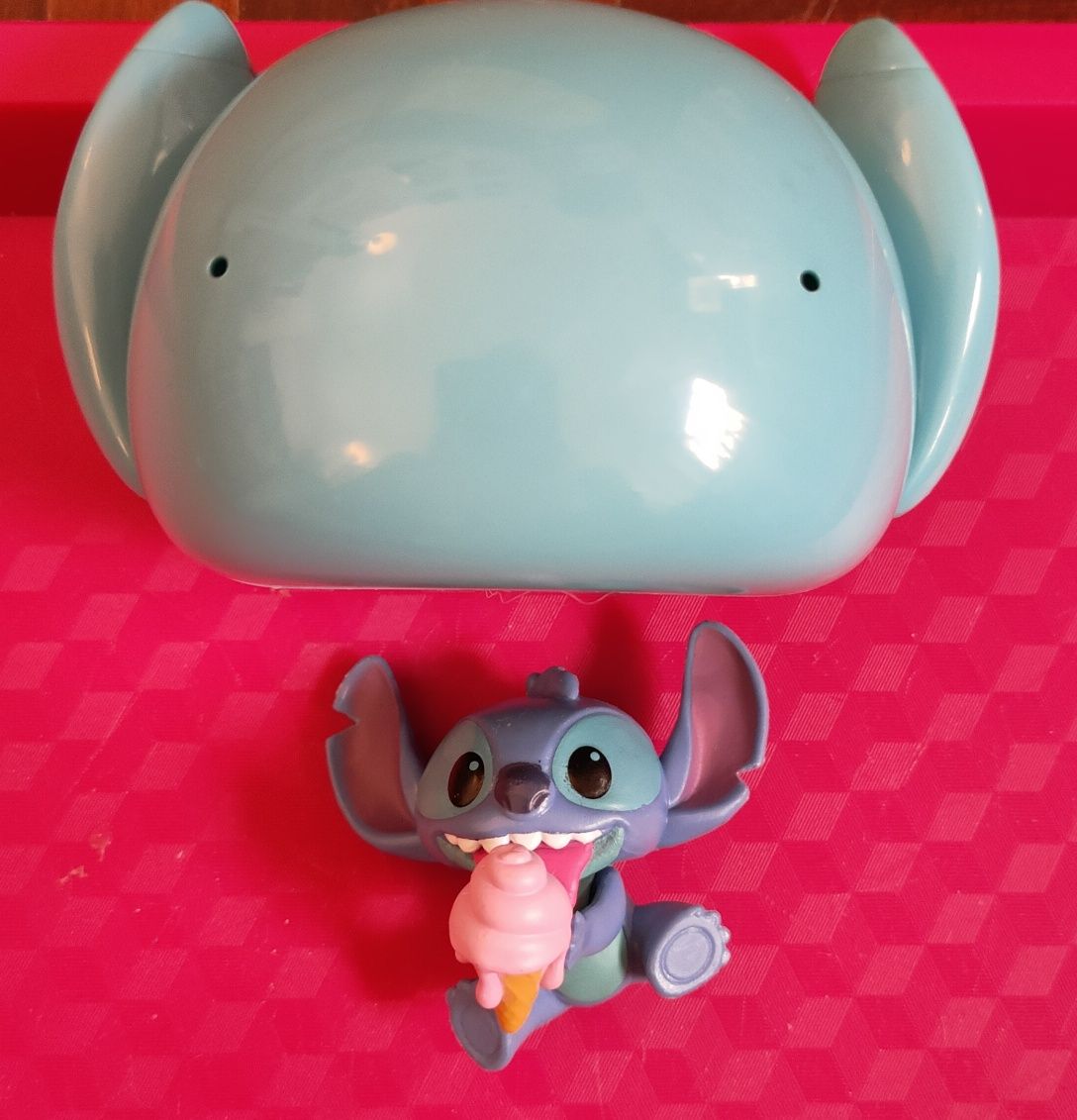 2 Cake toppers Stitch