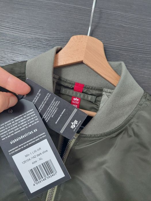 Kurtka bomberka Alpha Industries rozmiar XL