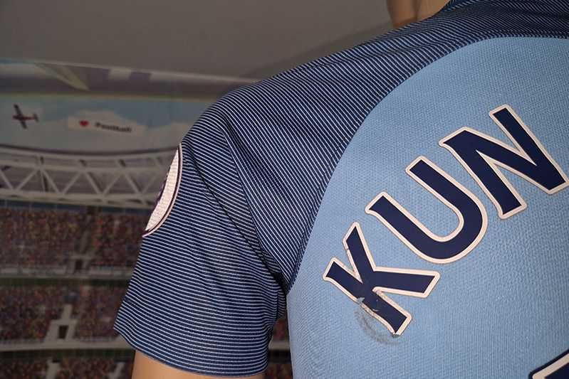 Manchester City F.C. Nike DriFit 2016-17 home #10 Kun Agüero L 147-158