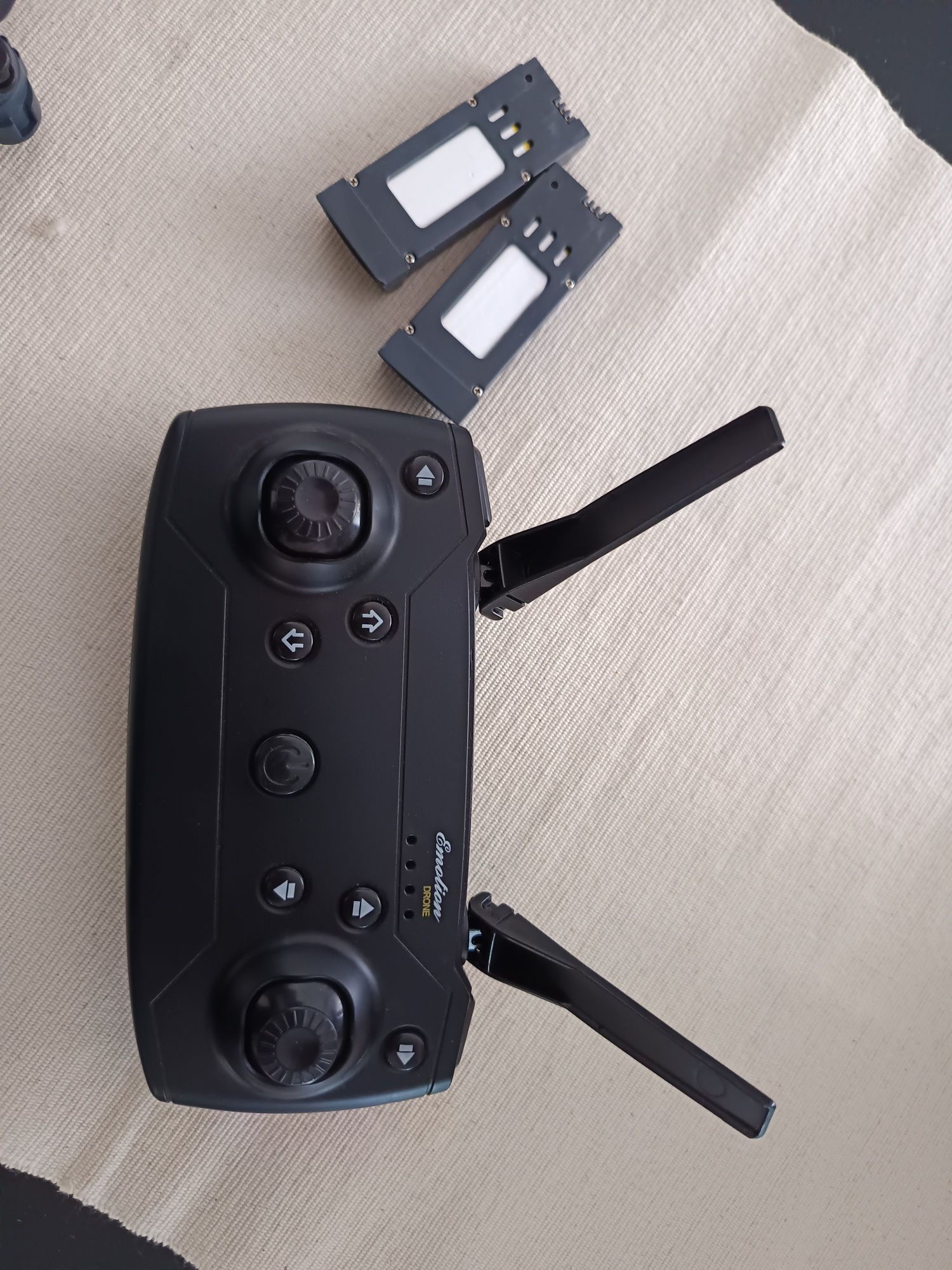 Drone Emotion em bom estado