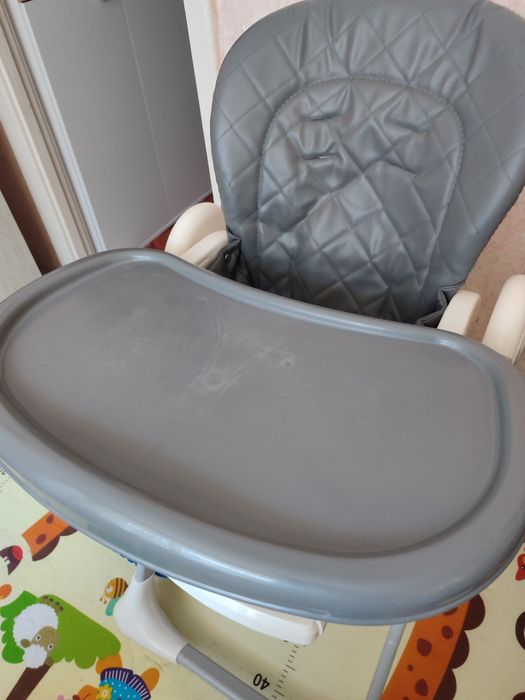 Стілець для годування Carrello