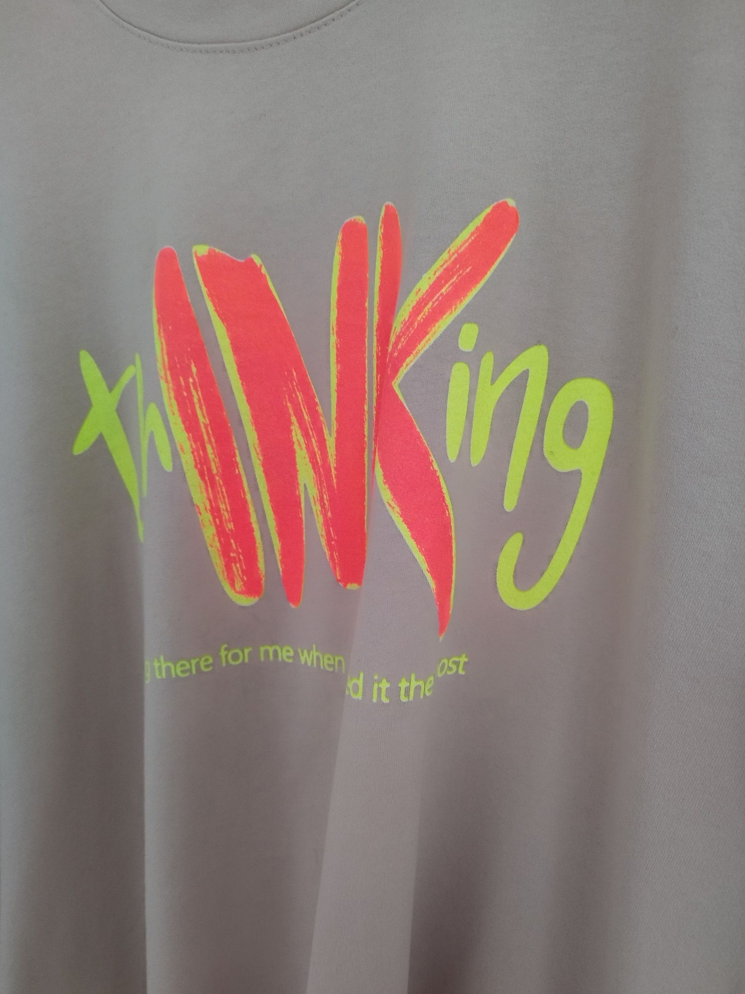 Włoska oversize do jeansów neon napis plus size xxxl 48 50