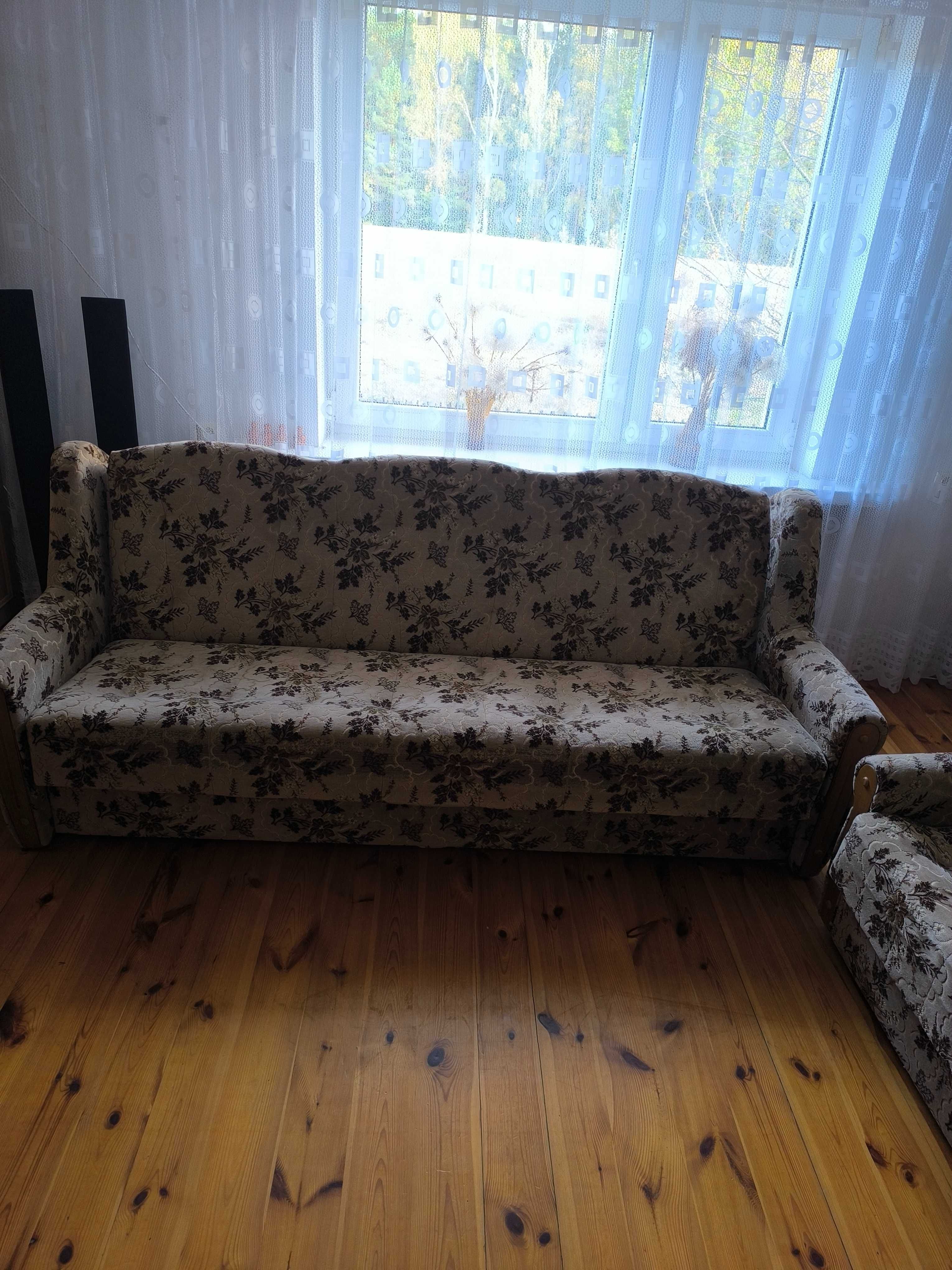 Meble wypoczynkowe sofa kanapa fotele puf funkcja spania