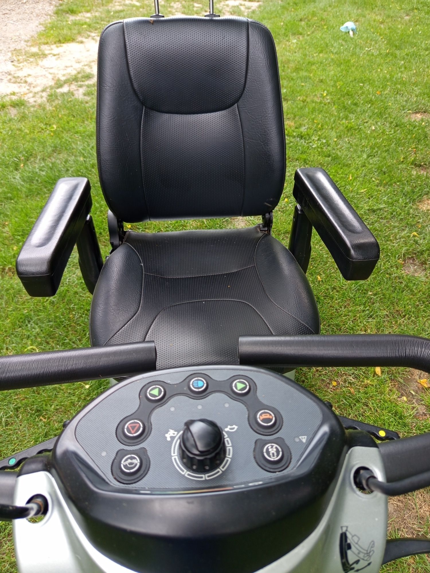 Skuter elektryczny wózkowy Invacare Orion wózek inwalidzki