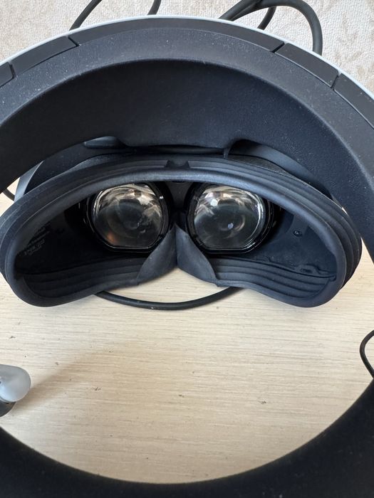 Окуляри віртуальної реальності Sony PlayStation VR2 Б/у