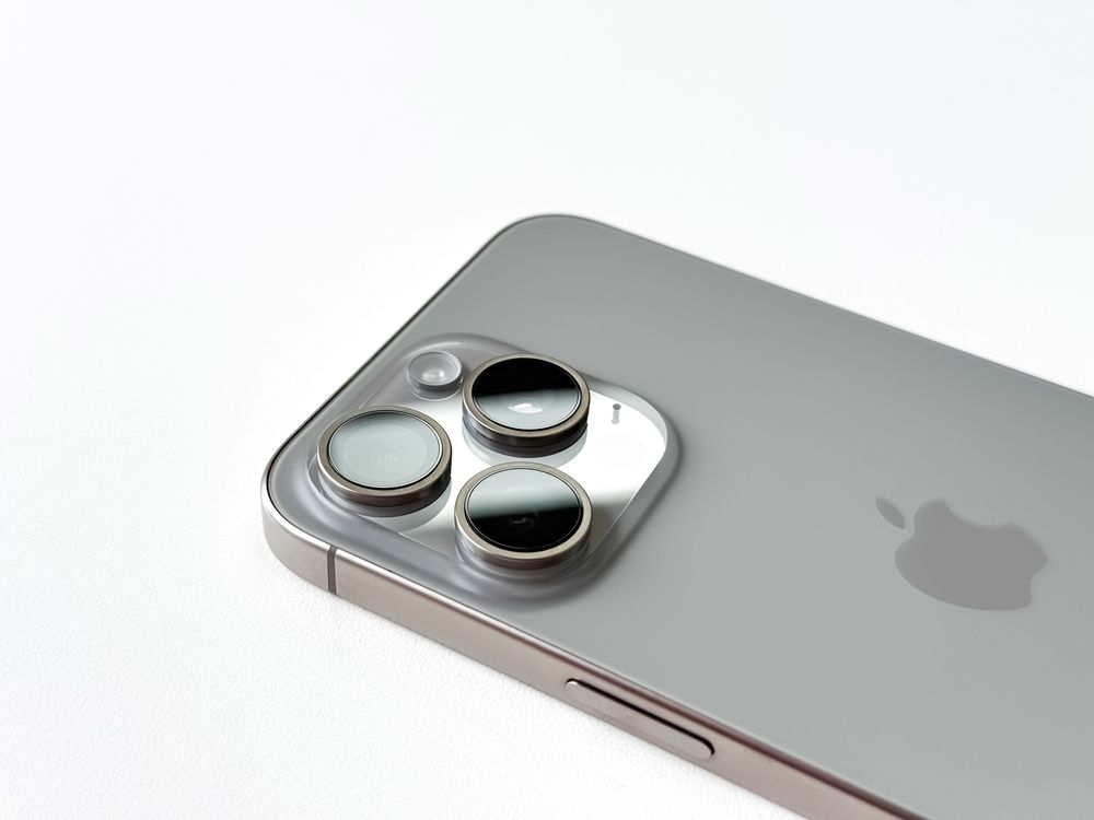 iPhone 15 Pro Max 1 TB Naturalny Tytan 100% bateria Sklep Gwarancja