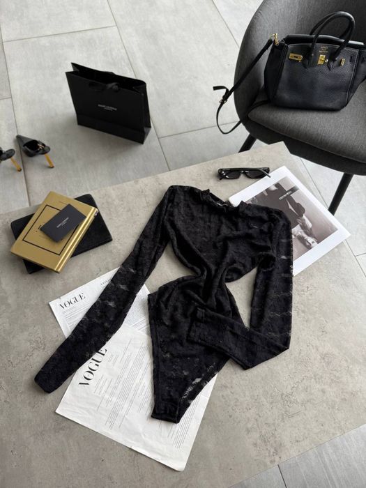 Гарне кружевне боді