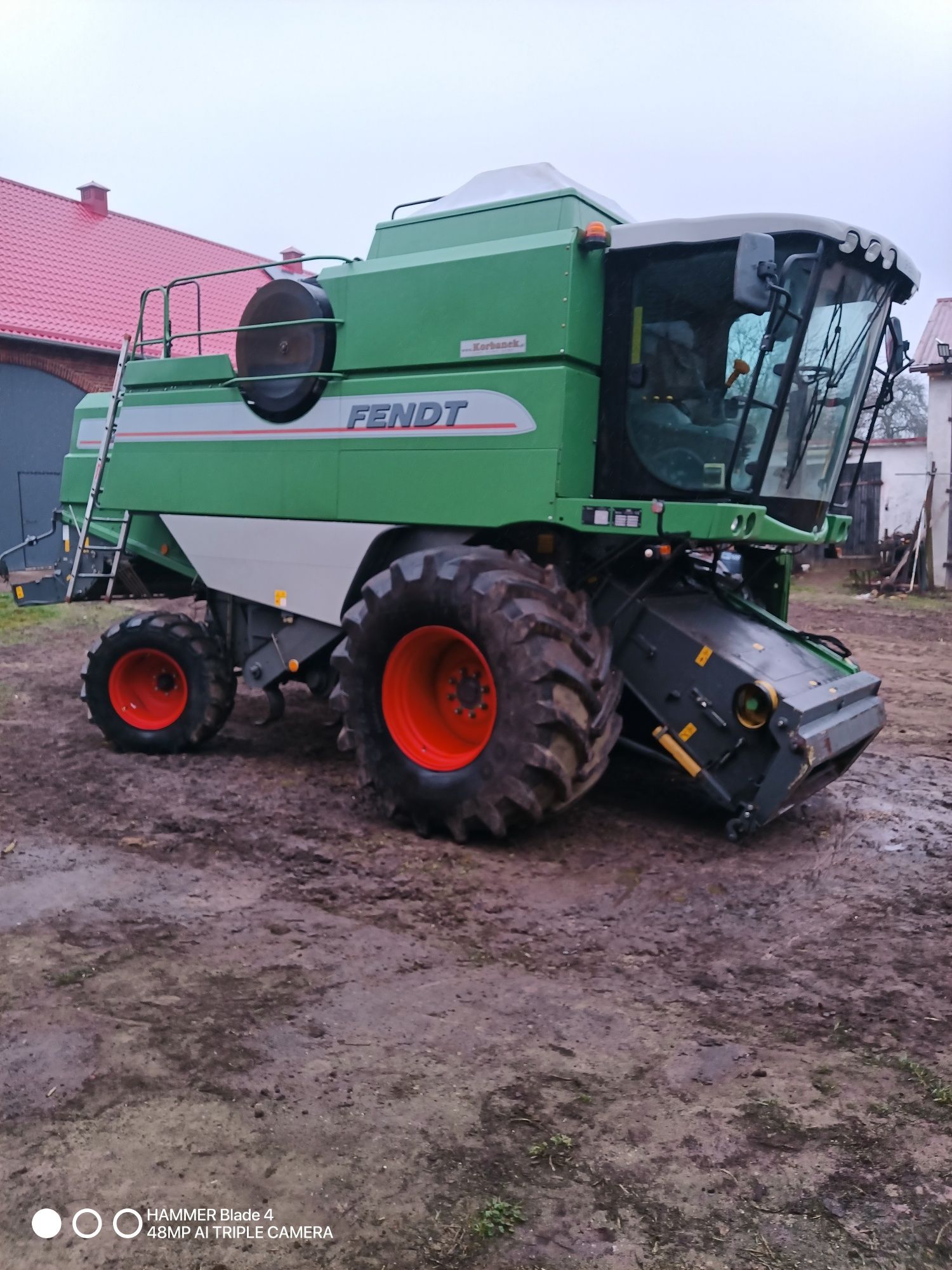 Kombajn Fendt 5220E