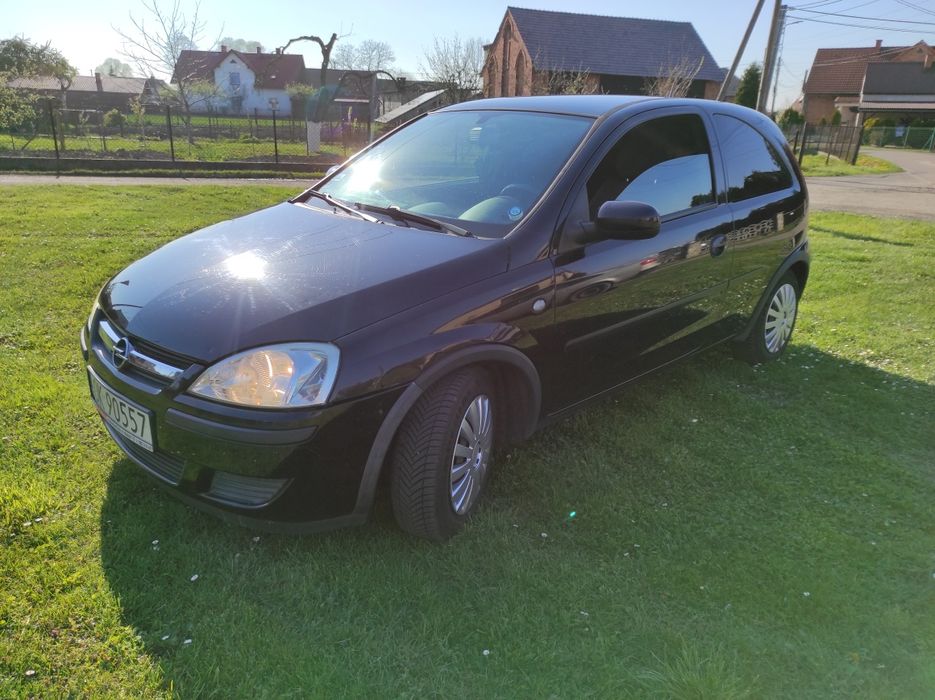 Opel Corsa 1.2: benzyna