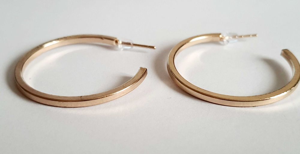 Piękne Kolczyki Stal Chirurgiczna Złote 3cm