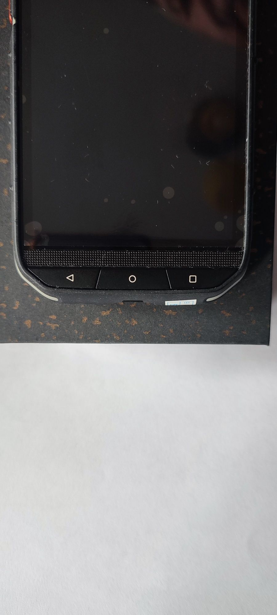 Захищений мобільний CAT S48C
