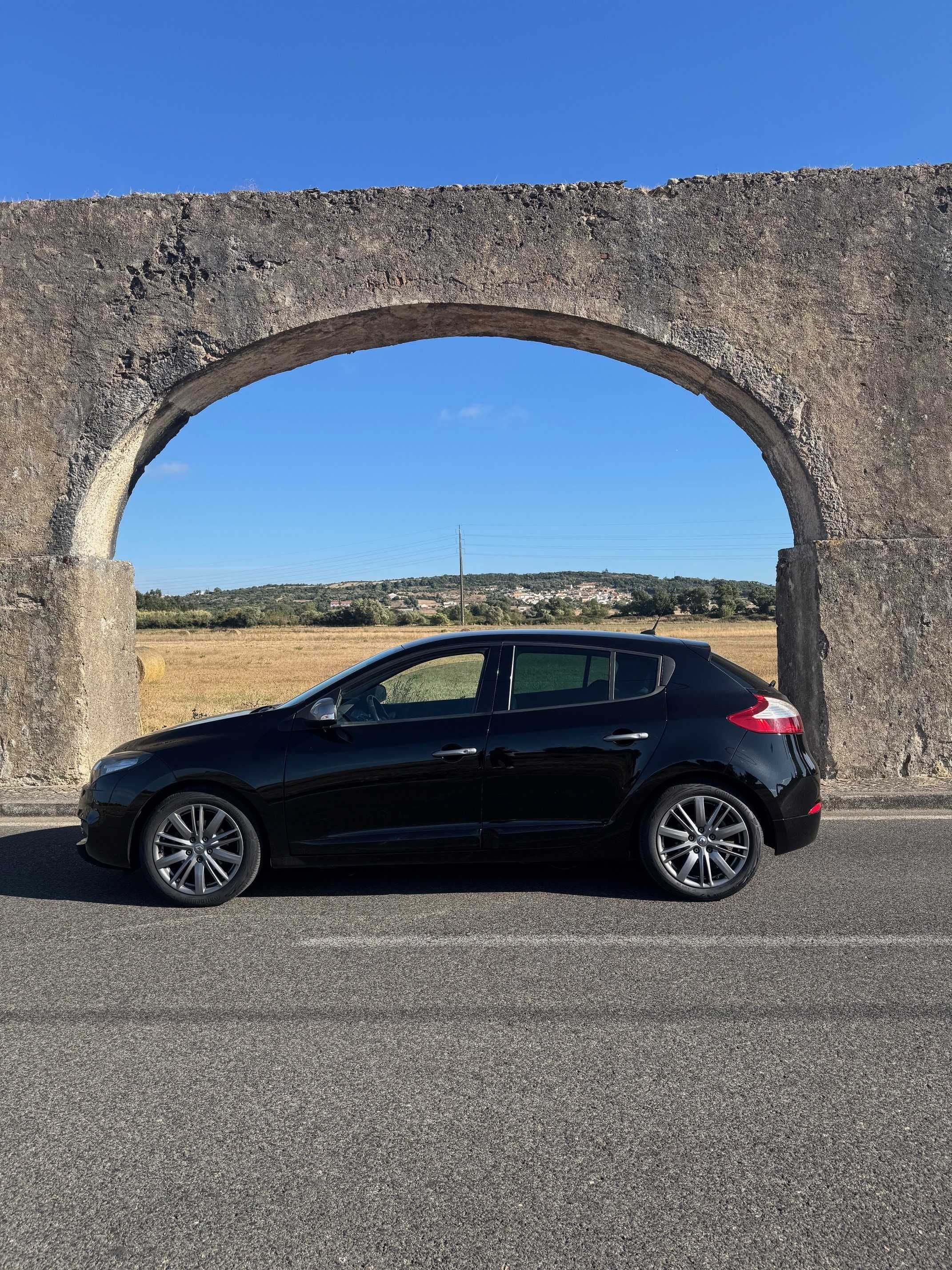 Renault Megane 1.5 dci GT Line desde 130€ mês