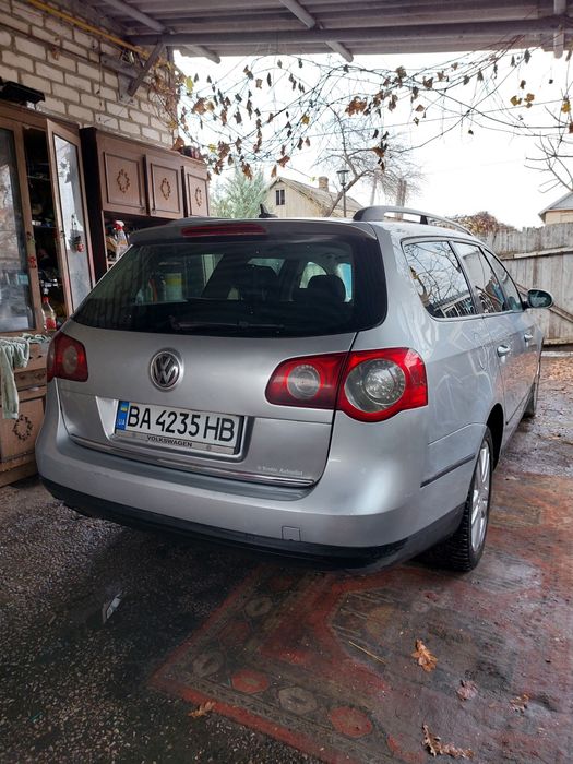 Фольксваген Пассат Б 6 2007год 2.0 дизель