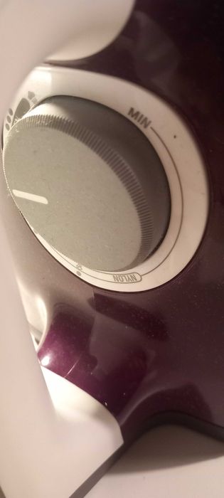 Ferro de engomar Rowenta Focus DW5122