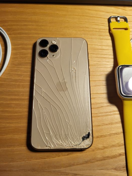 Zegarek smartwatch Iwatch SE 44mm + iphone 11 pro