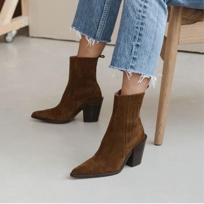 Стильні черевички від Zara