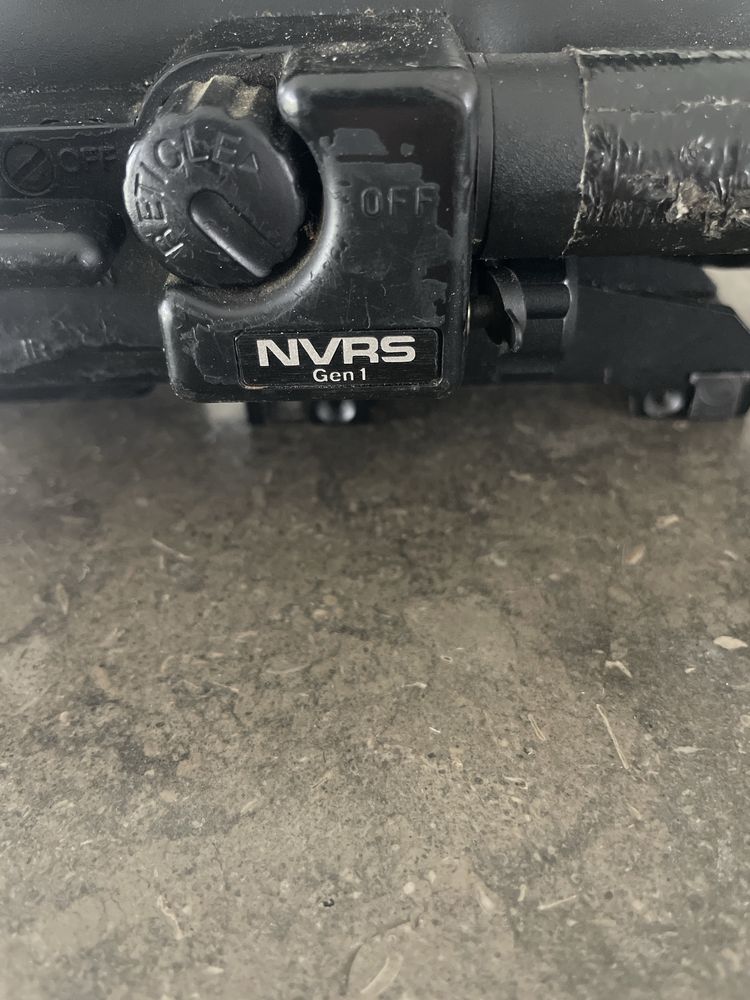 Mira de Infra-red marca NVRS