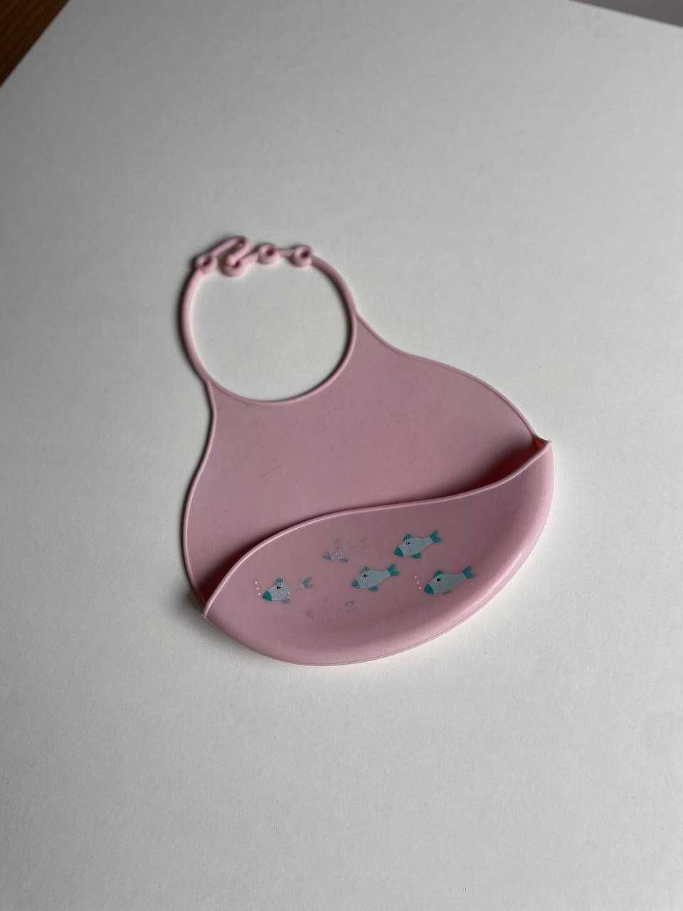 Дитячий силіконовий слюнявчик для годування рожевий силиконовый