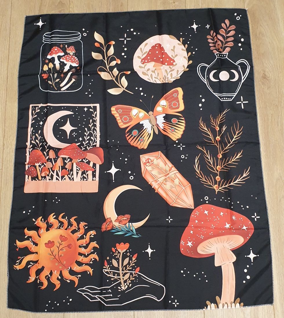 Makatka z leśną retro grafiką, Vintage makatka grzyby, Magia